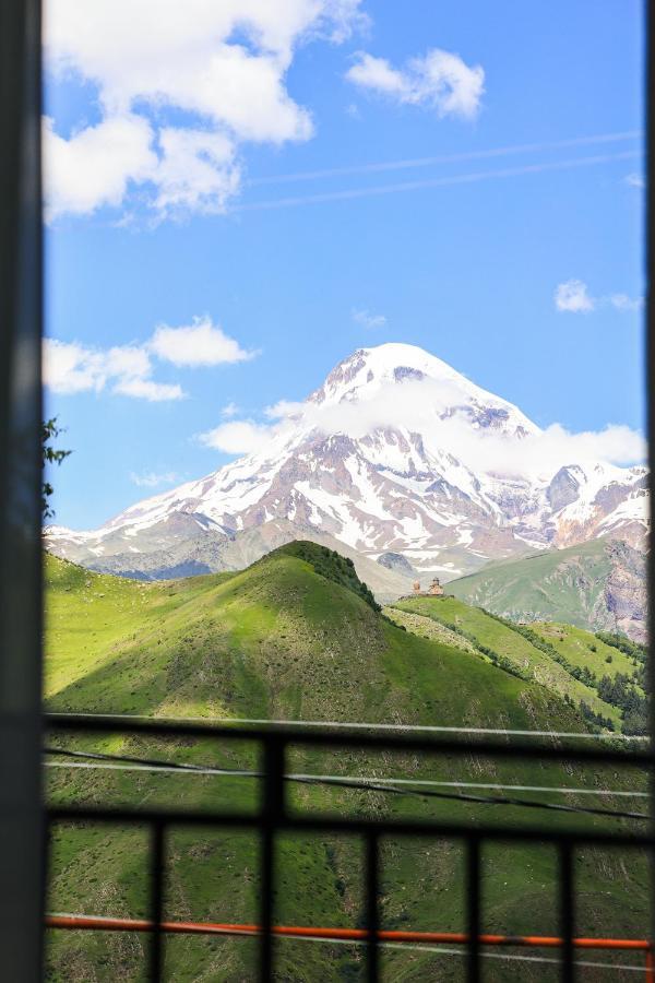 Heaven Hill Hotell Kazbegi Exteriör bild