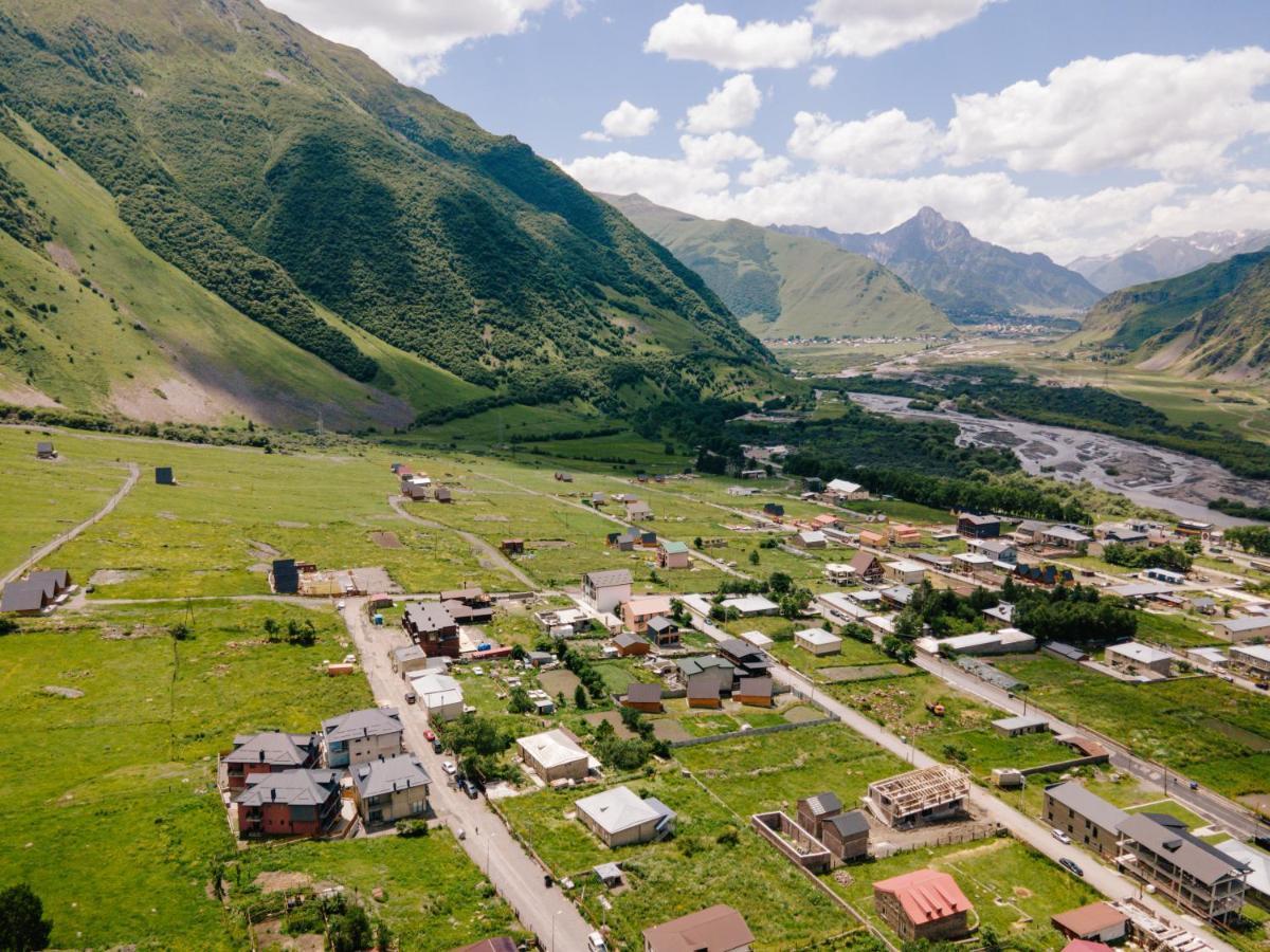 Heaven Hill Hotell Kazbegi Exteriör bild