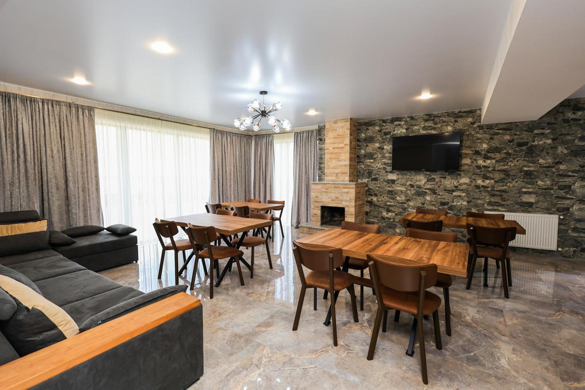 Heaven Hill Hotell Kazbegi Exteriör bild